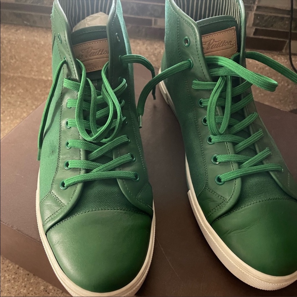 Green 10.5 Lui sneaks - Picture 2 of 9